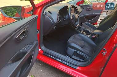 Хэтчбек SEAT Leon 2013 в 