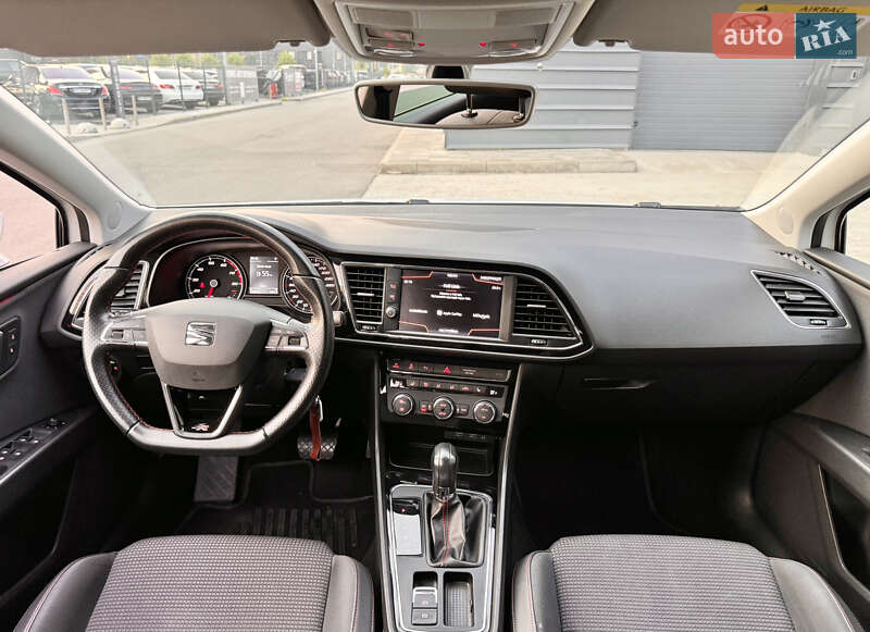Хэтчбек SEAT Leon 2018 в Киеве