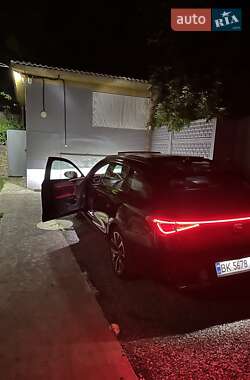 Универсал SEAT Leon 2020 в 
