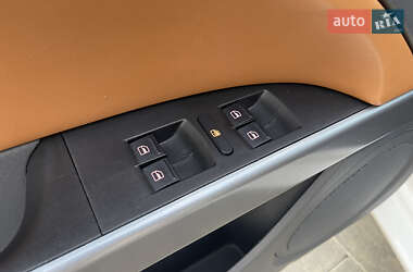 Хэтчбек SEAT Leon 2009 в 