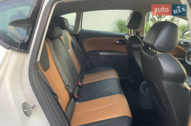 Хэтчбек SEAT Leon 2009 в 