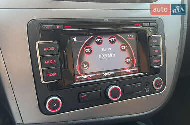 Хэтчбек SEAT Leon 2009 в 