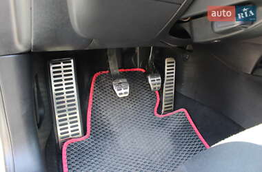 Хэтчбек SEAT Leon 2010 в 
