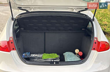 Хэтчбек SEAT Leon 2010 в 