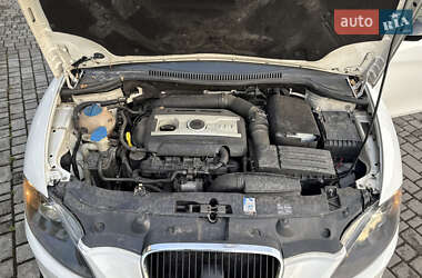 Хэтчбек SEAT Leon 2010 в 