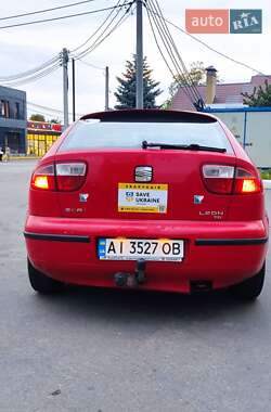 Хэтчбек SEAT Leon 2005 в 