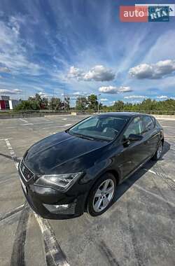 Хэтчбек SEAT Leon 2014 в 