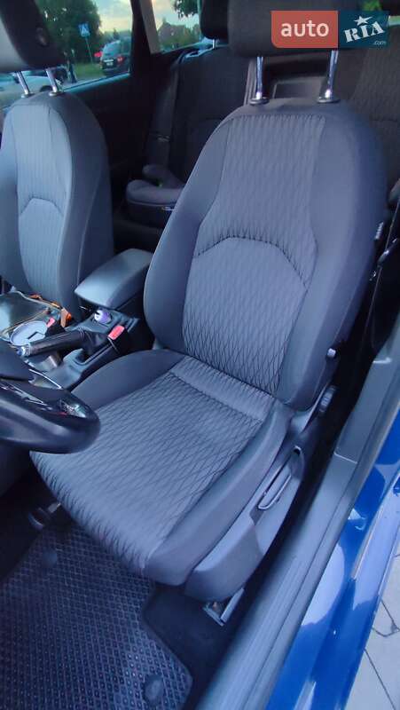Универсал SEAT Leon 2016 в Киеве фото 9 Универсал SEAT Leon 2016 в Киеве