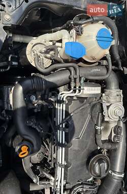 Хэтчбек SEAT Leon 2010 в 