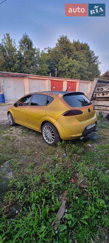 Хэтчбек SEAT Leon 2007 в Львове