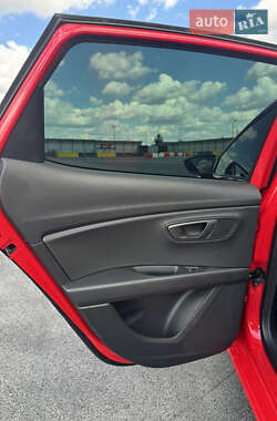 Хэтчбек SEAT Leon 2013 в Киеве