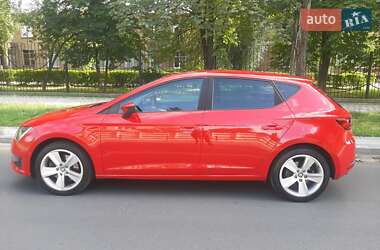 Хэтчбек SEAT Leon 2013 в 