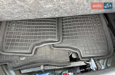 Хэтчбек SEAT Leon 2011 в 