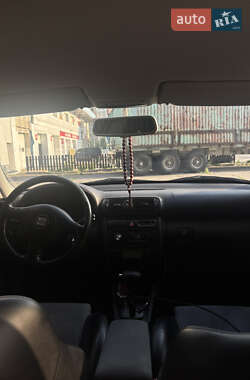 Хэтчбек SEAT Leon 2003 в Харькове