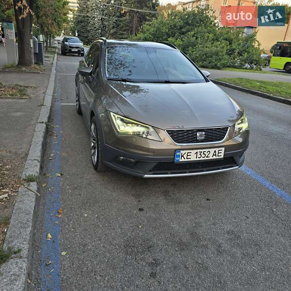 Универсал SEAT Leon 2015 в Днепре фото 2 Универсал SEAT Leon 2015 в Днепре