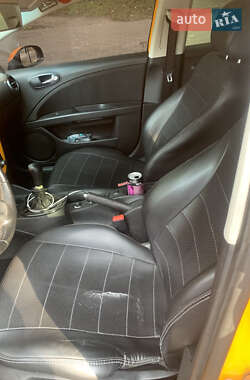 Хэтчбек SEAT Leon 2007 в 