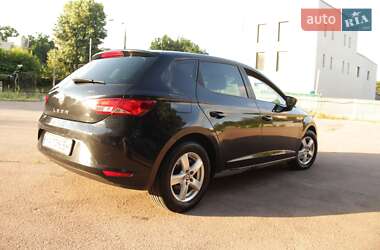 Хэтчбек SEAT Leon 2013 в 