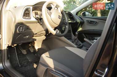 Хэтчбек SEAT Leon 2013 в 