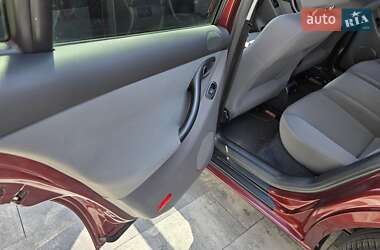 Хэтчбек SEAT Leon 2003 в 