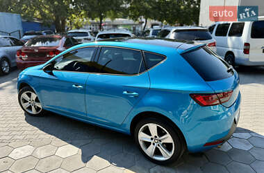 Хэтчбек SEAT Leon 2014 в 