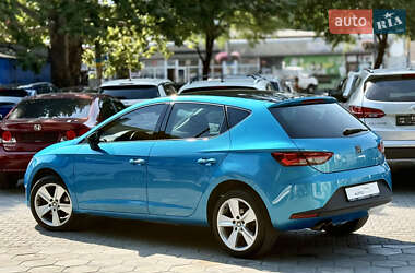 Хэтчбек SEAT Leon 2014 в 