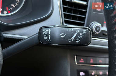 Хэтчбек SEAT Leon 2014 в 
