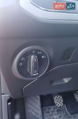 Хэтчбек SEAT Leon 2014 в 