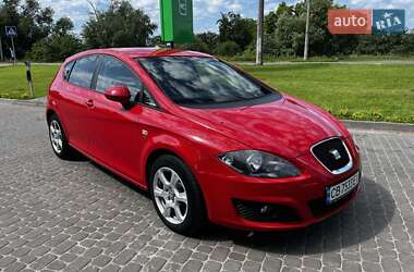 Хэтчбек SEAT Leon 2010 в Чернигове