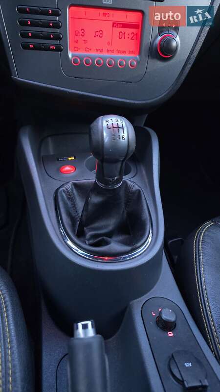 Хэтчбек SEAT Leon 2007 в Ровно