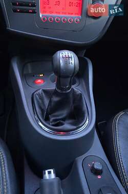 Хэтчбек SEAT Leon 2007 в 