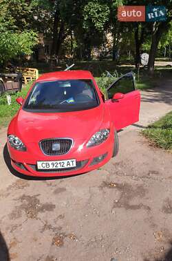 Хэтчбек SEAT Leon 2008 в 