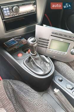 Хэтчбек SEAT Leon 2008 в 