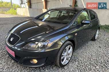 Хетчбек SEAT Leon 2010 в Луцьку