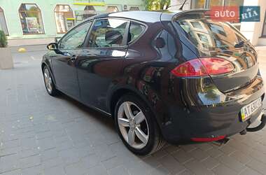 Хэтчбек SEAT Leon 2008 в 