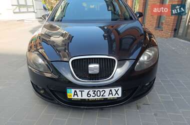Хэтчбек SEAT Leon 2008 в 