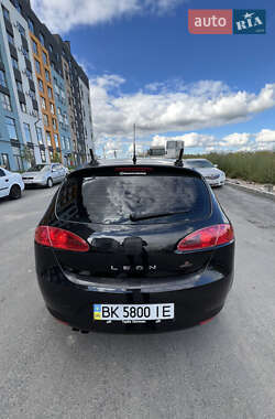 Хэтчбек SEAT Leon 2008 в 