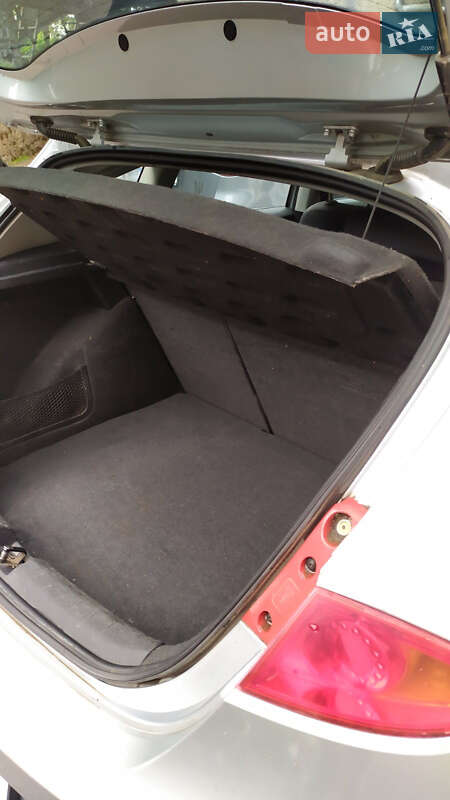 Хэтчбек SEAT Leon 2012 в Черновцах