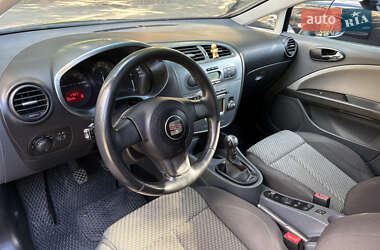 Хэтчбек SEAT Leon 2008 в 