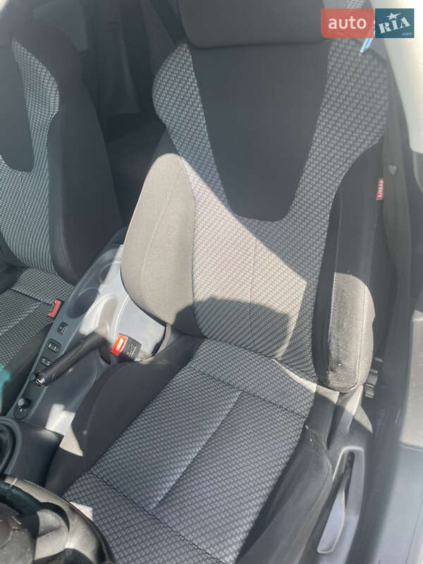 Хэтчбек SEAT Leon 2007 в Киеве
