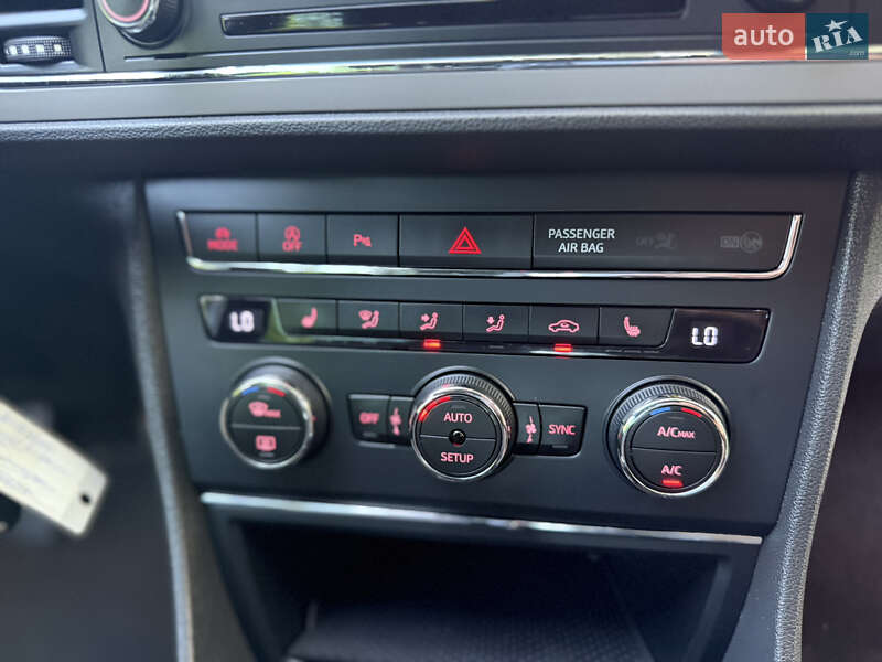 Універсал SEAT Leon 2014 в Рівному