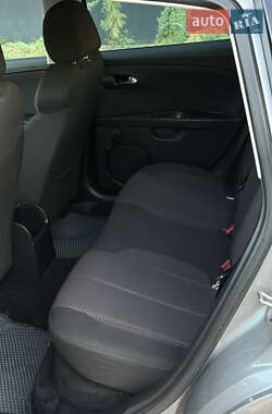 Хэтчбек SEAT Leon 2007 в 