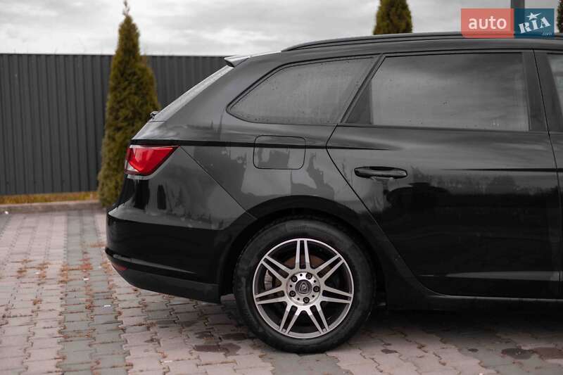 Універсал SEAT Leon 2014 в Ужгороді