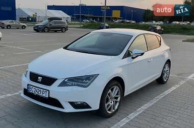 Хэтчбек SEAT Leon 2014 в 