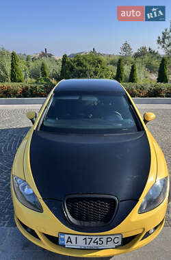 Хэтчбек SEAT Leon 2008 в 