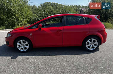 Хетчбек SEAT Leon 2010 в 