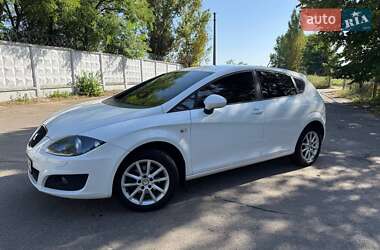 Хэтчбек SEAT Leon 2010 в Киеве