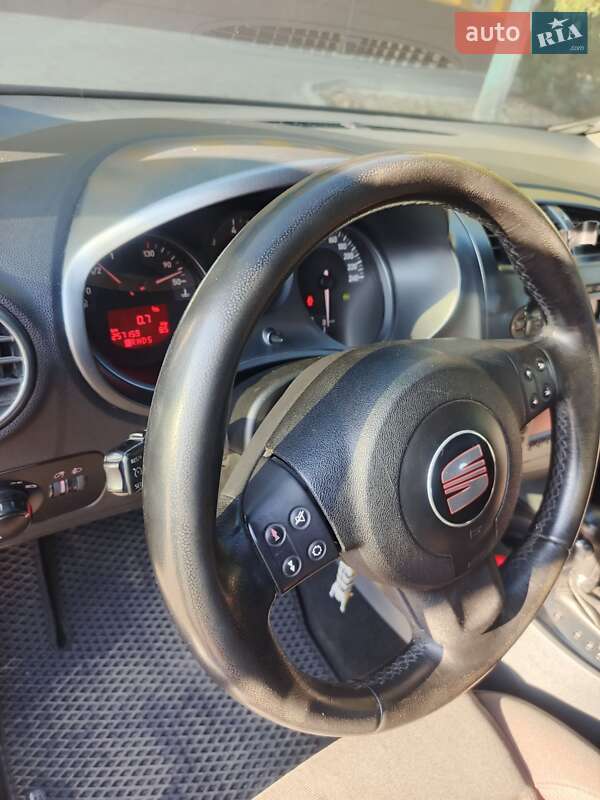 Хетчбек SEAT Leon 2006 в Одесі фото 13 Хетчбек SEAT Leon 2006 в Одесі
