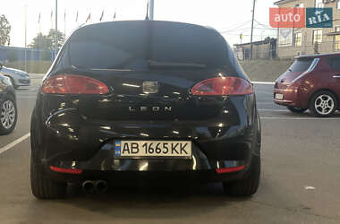 Хэтчбек SEAT Leon 2008 в 