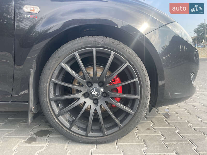 Хетчбек SEAT Leon 2008 в Вінниці