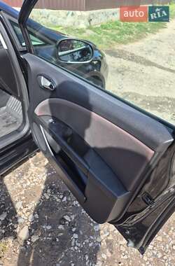 Хэтчбек SEAT Leon 2007 в 